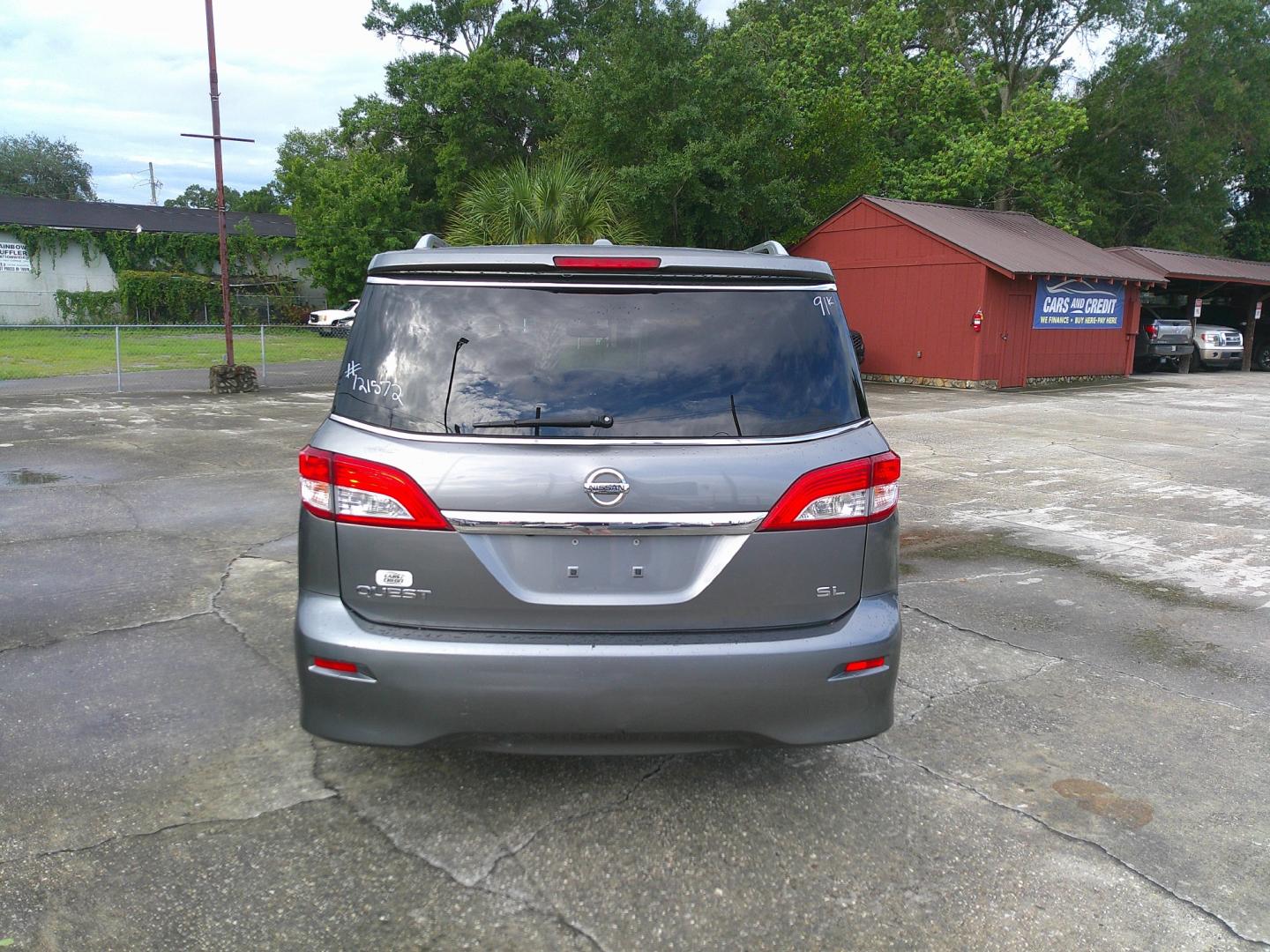 2015 GRAY NISSAN QUEST S; SL; PLATINU (JN8AE2KP4F9) , located at 1200 Cassat Avenue, Jacksonville, FL, 32205, (904) 695-1885, 30.302404, -81.731033 - Photo#3